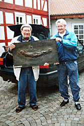 Dr. Höllwarth (links)