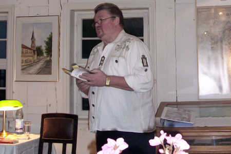 2013-11-02 Gerd Stifft ( Lutze ) zu Gast im "Alten Krug"