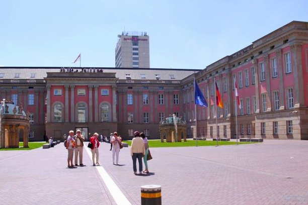 2015-06-17 Vereinsausflug zum Landtag in Potsdam