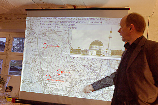 2016-11-05 Archäologie - Wünsdorf Halbmondlager und Moschee