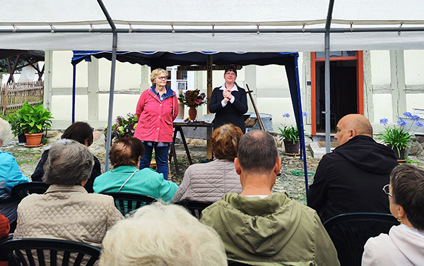 2023-08-09 Die Kirche macht Urlaub am „Alten Krug“