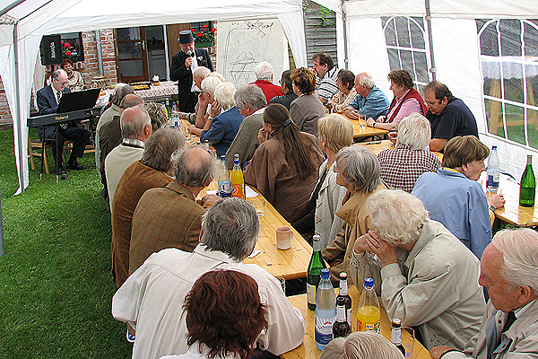 2007-07-07 Heimatverein wird 15